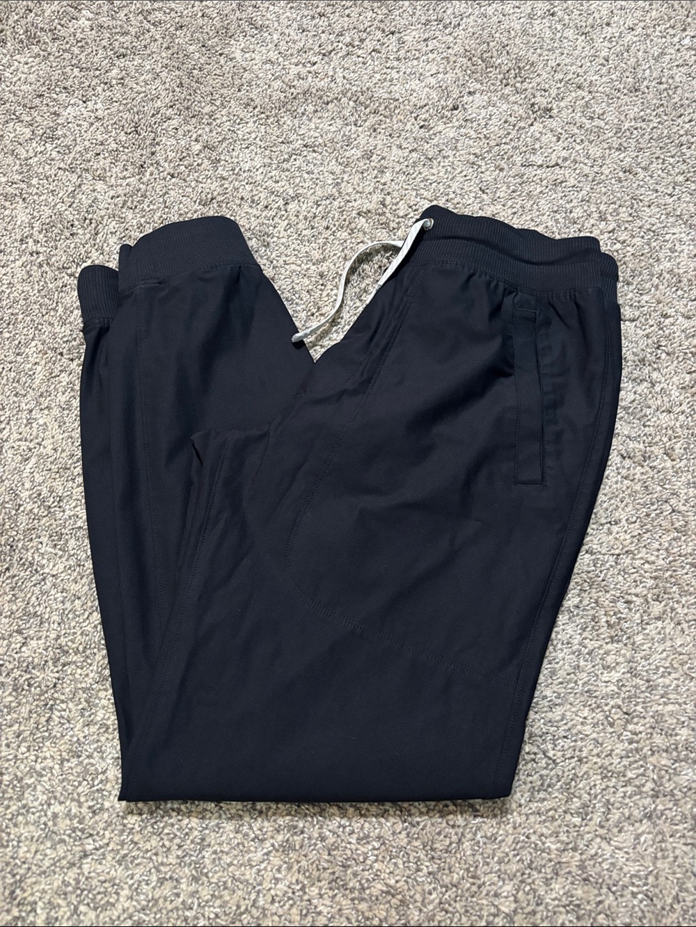 Vuori Men’s Meta Jogger size medium